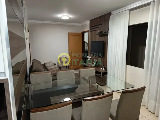 Casa 3 quartos e 2 banheiros, à venda, no bairro Jardim Sabará em Londrina