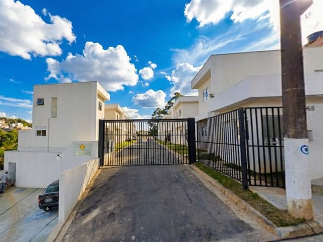 Casa com 132m² 2 quartos e 1 banheiro, à venda, no bairro Chácara do Solar II (Fazendinha) em Santana de Parnaíba