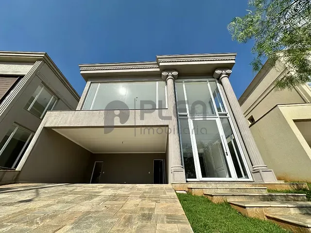 Casa com 392m² 3 quartos e 5 banheiros, à venda, no bairro Alphaville em Santana de Parnaíba