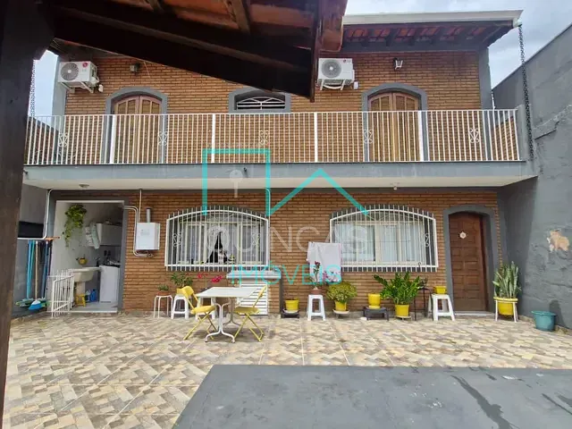 Casa com 250m² 2 quartos e 2 banheiros, à venda, no bairro Jardim das Tulipas em Jundiaí