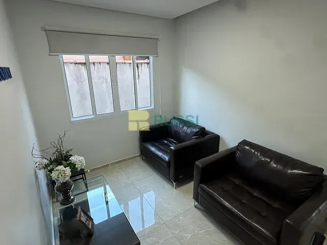 Casa com 250m², à venda ou para alugar, no bairro Jardim das Indústrias em São José dos Campos