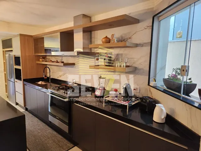 Casa com 450m² 4 quartos e 2 banheiros, para alugar, no bairro Parque Jardim Europa em Bauru