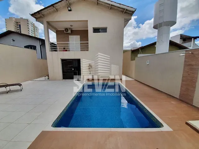 Casa com 450m² 4 quartos e 2 banheiros, para alugar, no bairro Parque Jardim Europa em Bauru