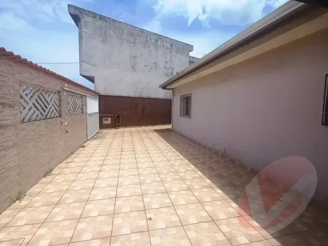 Casa com 178m² 2 quartos e 1 banheiro, à venda, no bairro Real em Praia Grande