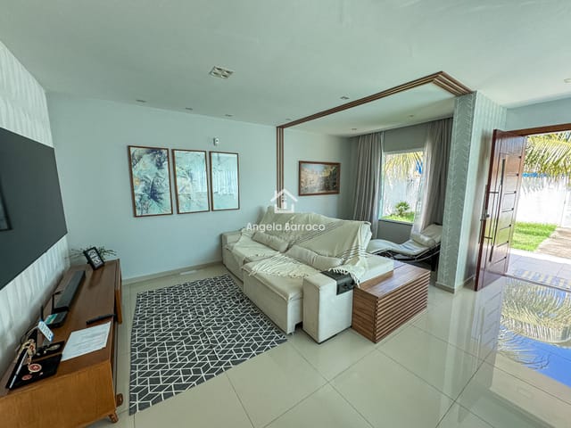 Casa 4 quartos e 4 banheiros, para alugar, no bairro Jardim Atlântico Central (Itaipuaçu) em Maricá