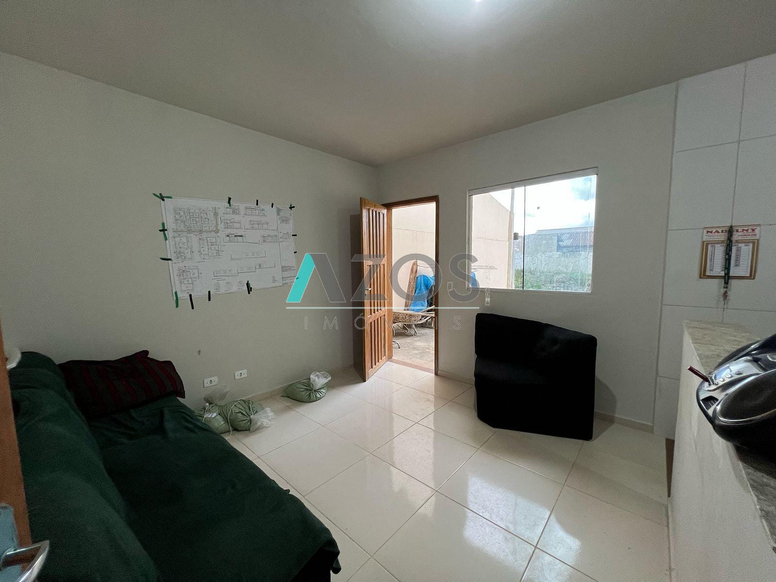 Casa à venda com 3 quartos, 60m² - Foto 5