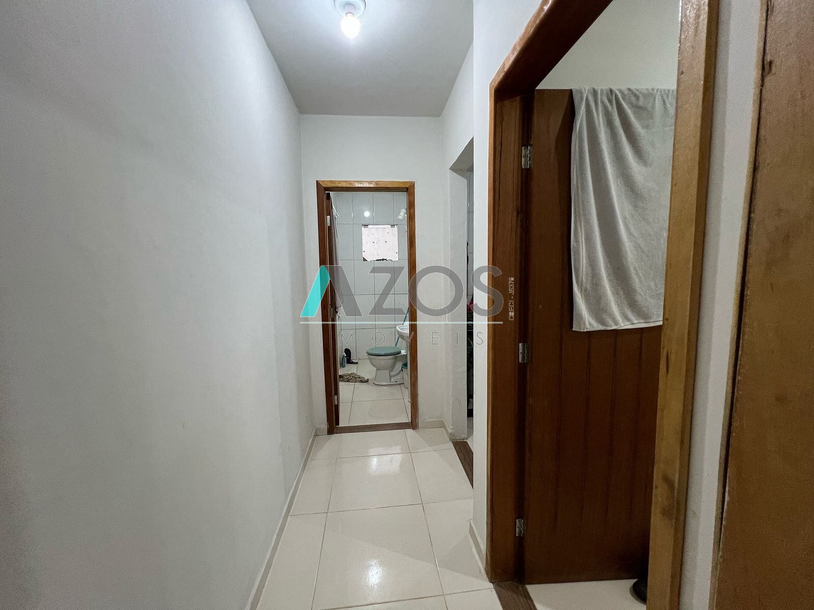 Casa à venda com 3 quartos, 60m² - Foto 11