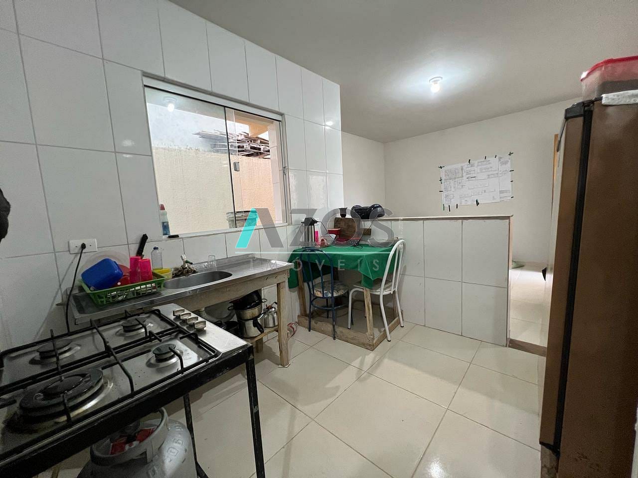 Casa à venda com 3 quartos, 60m² - Foto 8