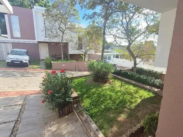 Casa com 213m² 3 quartos e 3 banheiros, à venda, no bairro Jardim Paulista em Atibaia