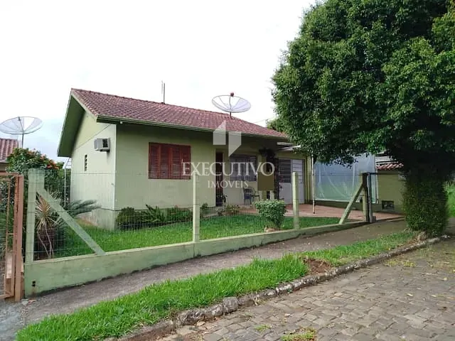 Casa 2 quartos e 2 banheiros, à venda, no bairro Aimoré em Arroio do Meio