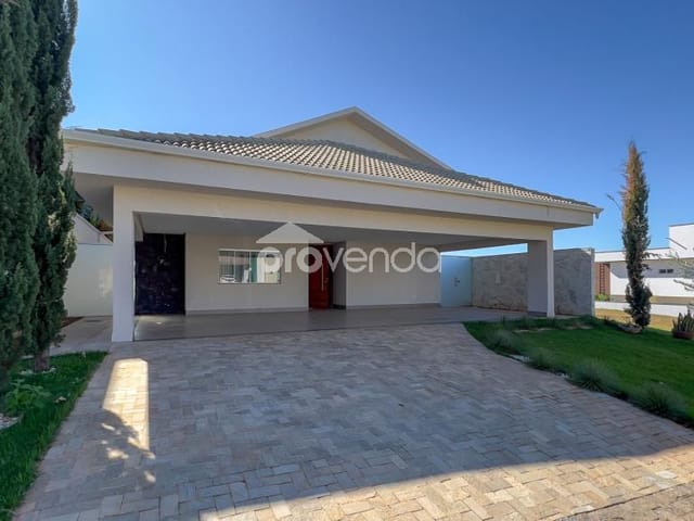 Foto do Casa - CASA TERREA 04 QUARTOS, 03 SUÍTES 890m² - CONDOMÍNIO DO LAGO - GOIÂNIA - GO | Provenda Imobiliária