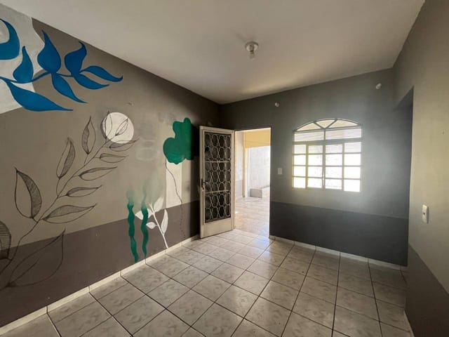 Casa com 200m² 2 quartos e 2 banheiros, à venda, no bairro Conjunto Habitacional Parque da Floresta em Campinas