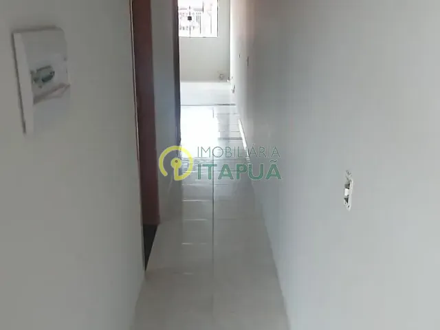 Casa 2 quartos e 2 banheiros, à venda, no bairro Conjunto Vivi Xavier em Londrina