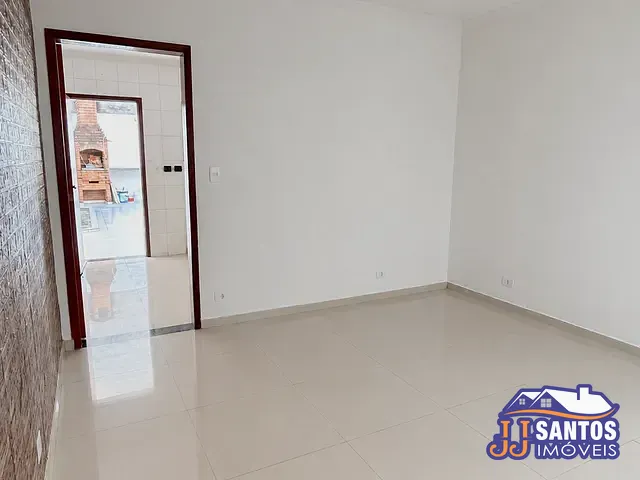 Casa com 197m² 3 quartos e 2 banheiros, para alugar, no bairro Vila Bela em São Paulo