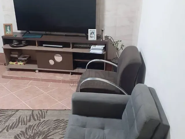 Casa com 160m² 5 quartos e 2 banheiros, à venda, no bairro Parque das Américas em Mauá