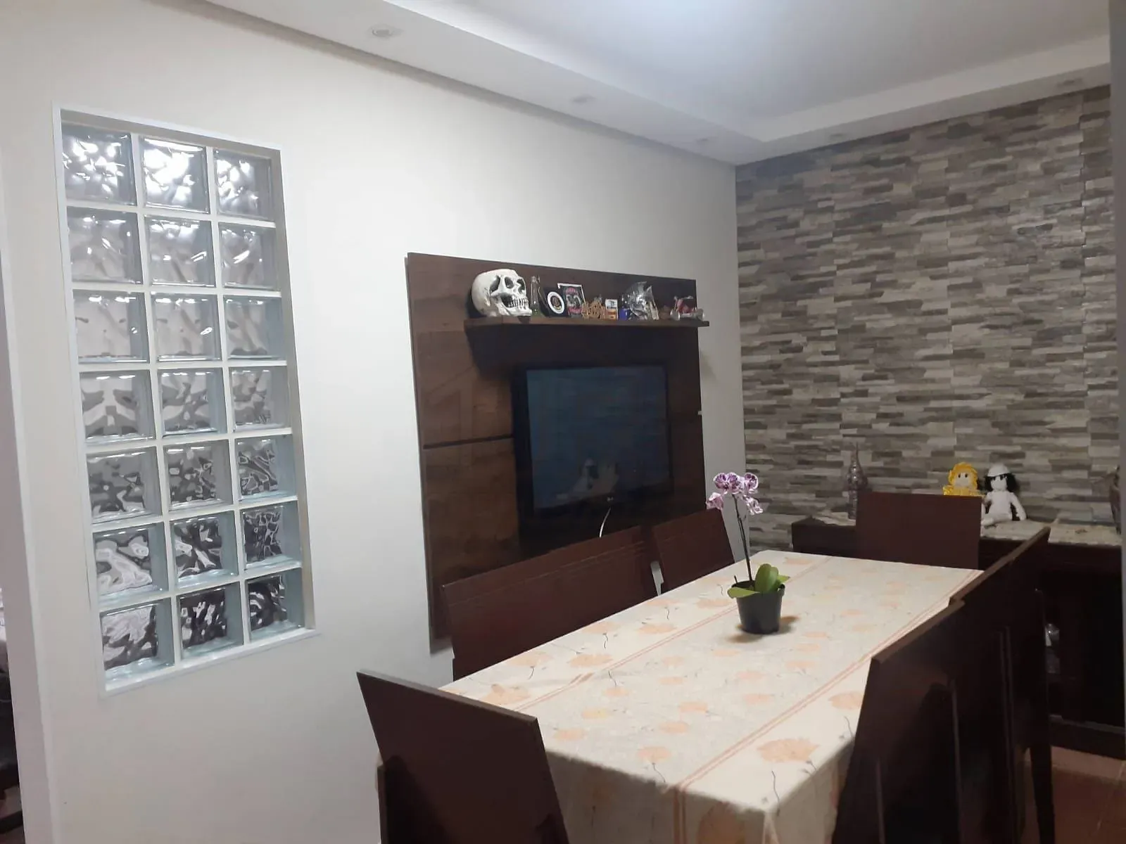 Casa, 5 quartos, 233 m² - Foto 1