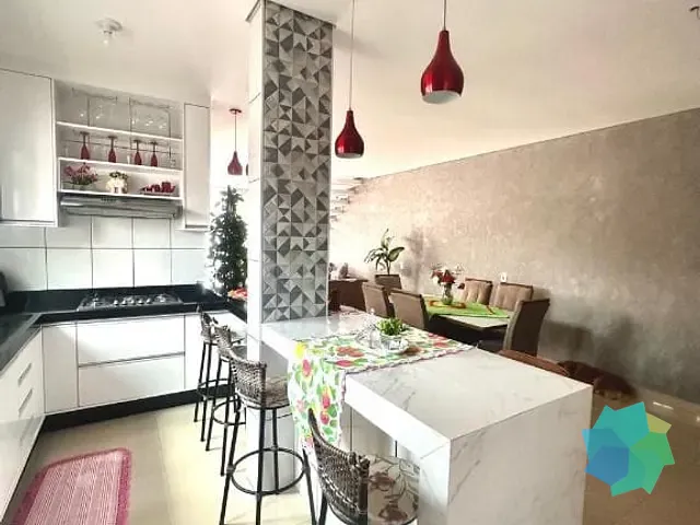 Casa com 300m² 2 quartos e 2 banheiros, à venda, no bairro Loteamento Ilha de Capri em Salto