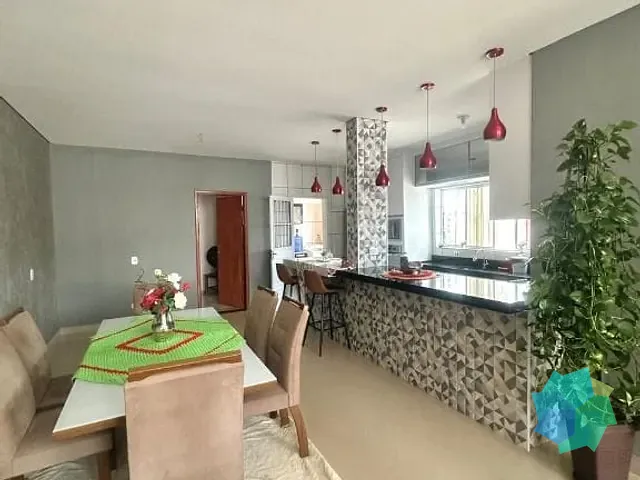 Casa com 300m² 2 quartos e 2 banheiros, à venda, no bairro Loteamento Ilha de Capri em Salto