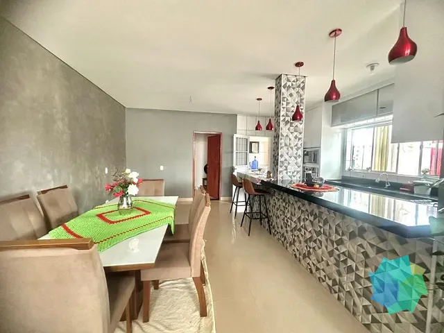 Casa com 300m² 2 quartos e 2 banheiros, à venda, no bairro Loteamento Ilha de Capri em Salto