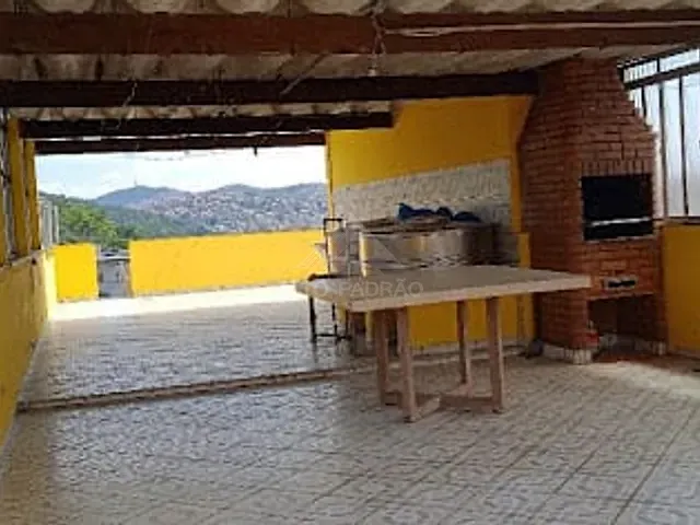 Casa com 186m² 4 quartos e 2 banheiros, à venda, no bairro Vila Independência em Mauá