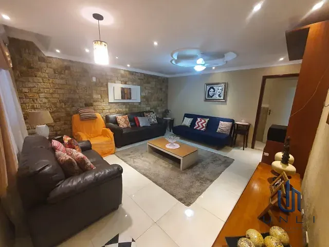 Casa 2 quartos e 3 banheiros, à venda, no bairro Água Limpa em Volta Redonda