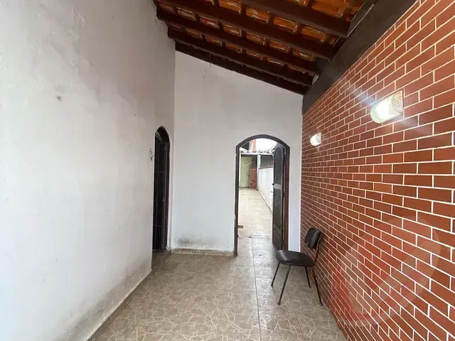 Casa com 175m² 2 quartos e 1 banheiro, à venda ou para alugar, no bairro Real em Praia Grande