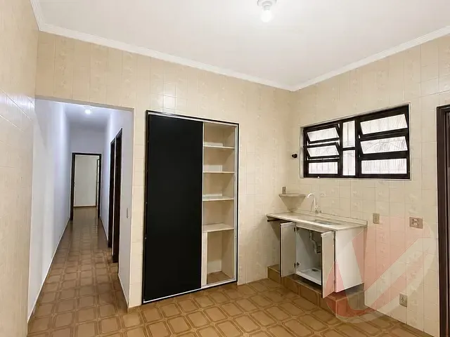 Casa com 175m² 2 quartos e 1 banheiro, à venda ou para alugar, no bairro Real em Praia Grande