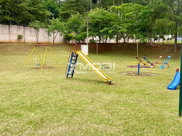 Casa com 300m² 5 quartos e 5 banheiros, à venda, no bairro Parque das Laranjeiras em Itatiba