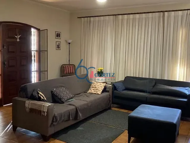 Casa com 300m² 3 quartos e 2 banheiros, à venda, no bairro Jardim São Paulo em Rio Claro