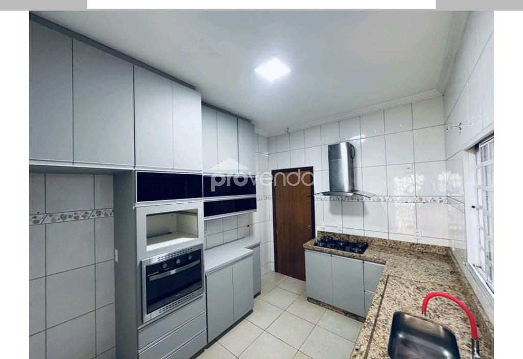 Casa, 3 quartos, 270 m² - Foto 6