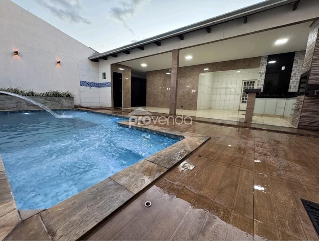 Casa, 3 quartos, 270 m² - Foto 15