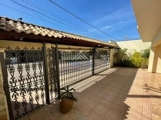 Casa com 245m² 3 quartos e 3 banheiros, à venda, no bairro Jardim Primavera em Itupeva
