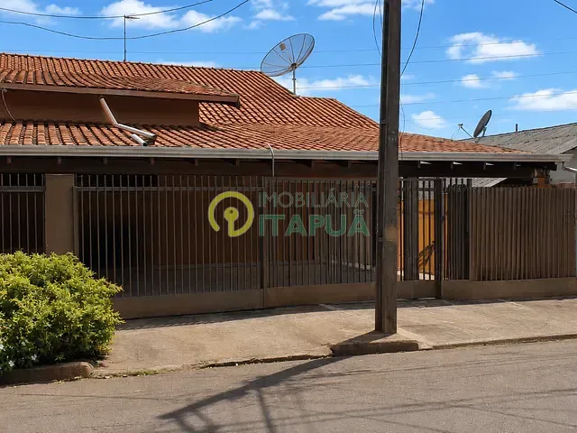 Casa 4 quartos e 3 banheiros, à venda, no bairro Interlagos em Londrina