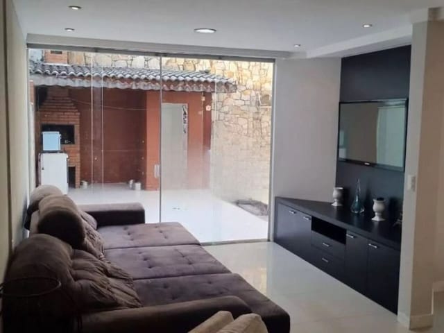 Casa com 252m² 4 quartos e 4 banheiros, à venda ou para alugar, no bairro Residencial Três (Tamboré) em Santana de Parnaíba