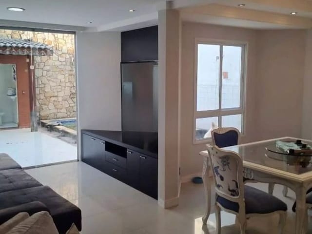 Casa com 252m² 4 quartos e 4 banheiros, à venda ou para alugar, no bairro Residencial Três (Tamboré) em Santana de Parnaíba