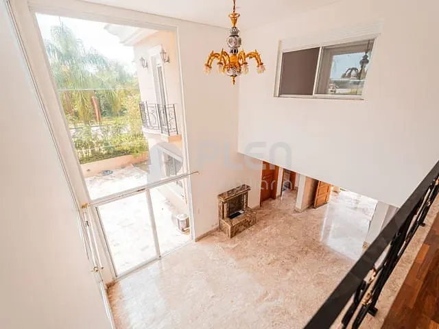 Casa com 780m² 5 quartos e 8 banheiros, à venda, no bairro Alphaville em Santana de Parnaíba