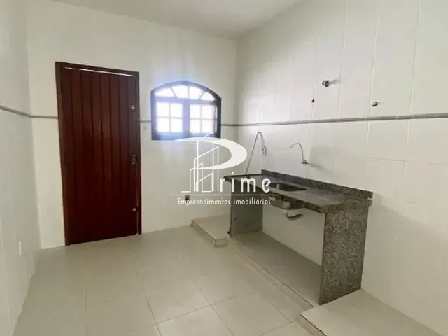 Casa com 300m² 2 quartos e 2 banheiros, para alugar, no bairro Camboinhas em Niterói