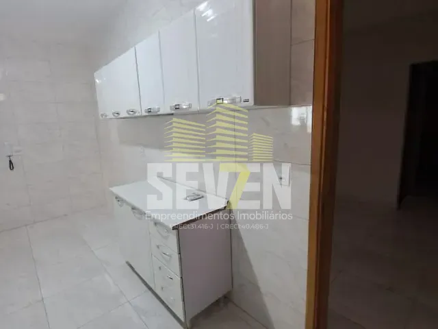 Casa com 363m² 3 quartos e 3 banheiros, à venda, no bairro Vila Jardim Celina em Bauru