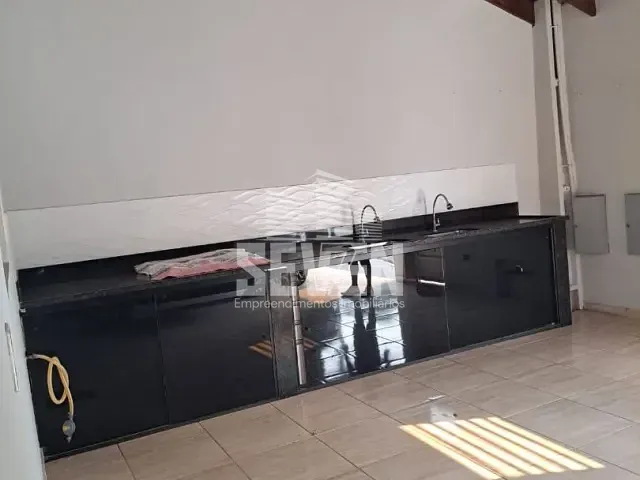 Casa com 363m² 3 quartos e 3 banheiros, à venda, no bairro Vila Jardim Celina em Bauru