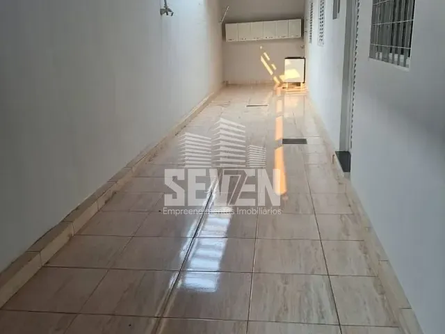 Casa com 363m² 3 quartos e 3 banheiros, à venda, no bairro Vila Jardim Celina em Bauru