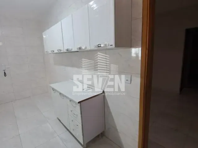Casa com 363m² 3 quartos e 3 banheiros, à venda, no bairro Vila Jardim Celina em Bauru
