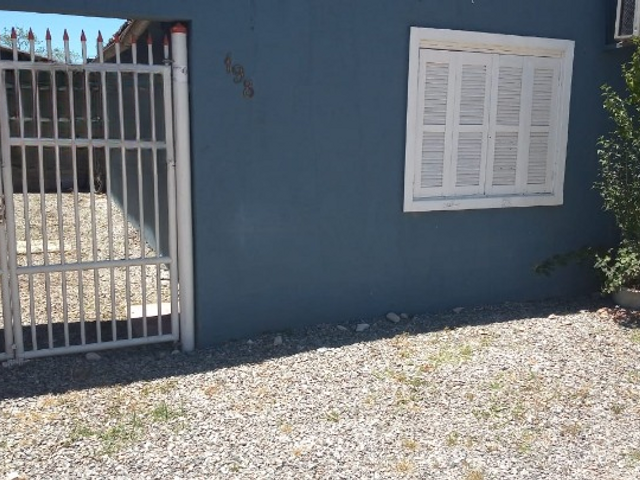 Casa com 130m² 2 quartos e 2 banheiros, à venda, no bairro Três Vendas em Pelotas