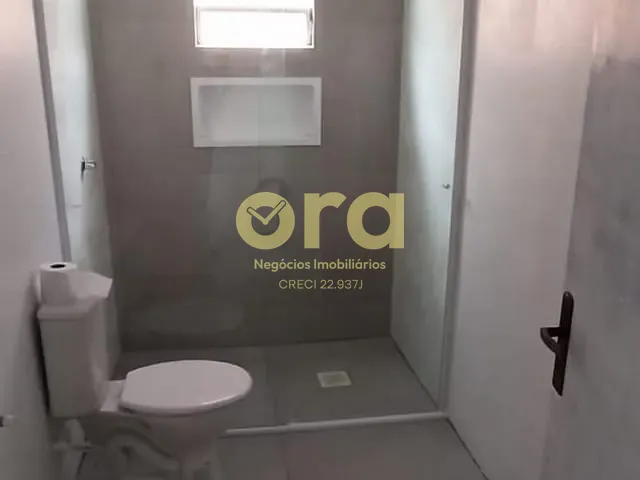 Casa com 130m² 2 quartos e 2 banheiros, à venda, no bairro Três Vendas em Pelotas