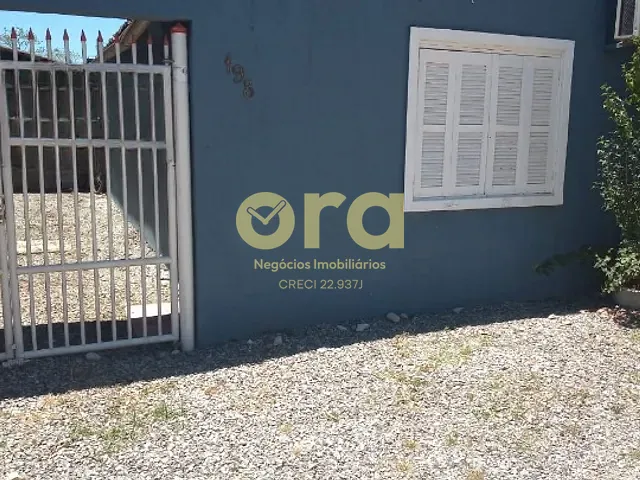Casa com 130m² 2 quartos e 2 banheiros, à venda, no bairro Três Vendas em Pelotas