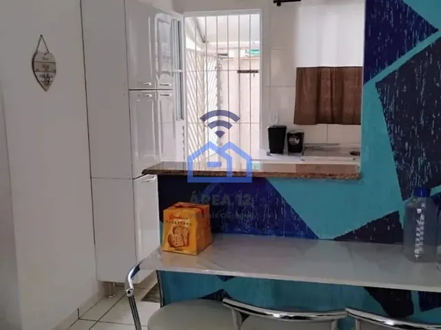 Casa com 111m² 2 quartos e 1 banheiro, à venda, no bairro Martim de Sá em Caraguatatuba