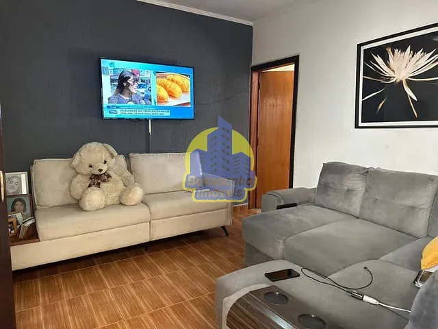 Casa com 144m² 2 quartos e 2 banheiros, à venda, no bairro Jardim Ana Estela em Carapicuíba