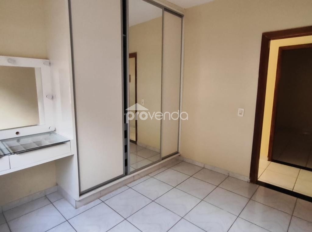 Casa, 3 quartos, 250 m² - Foto 6