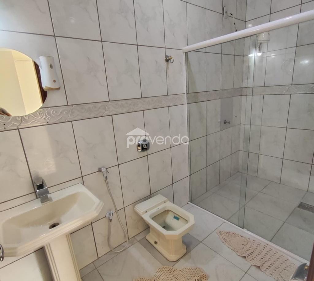 Casa, 3 quartos, 250 m² - Foto 9