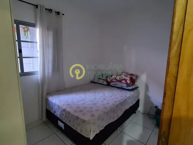 Casa 2 quartos e 2 banheiros, à venda, no bairro Jardim Tropical em Londrina