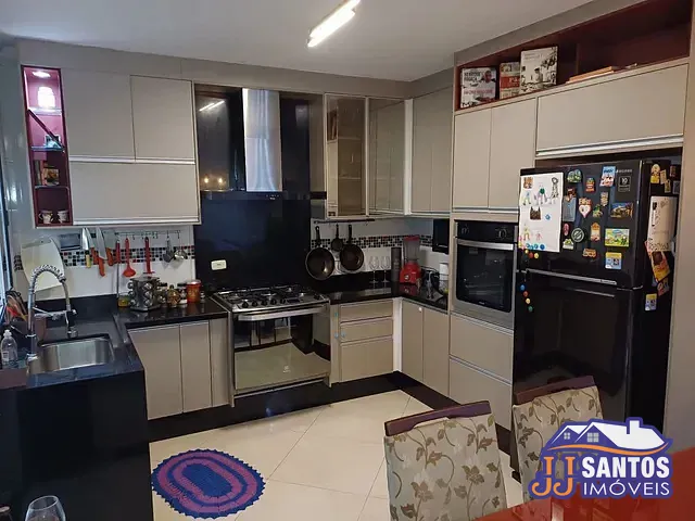 Casa 3 quartos e 4 banheiros, à venda, no bairro Penha de França em São Paulo